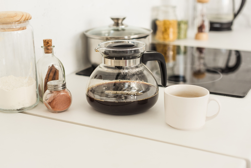 Kahvinkeittimen puhdistus: lisätehoja etikalla tai soodalla?